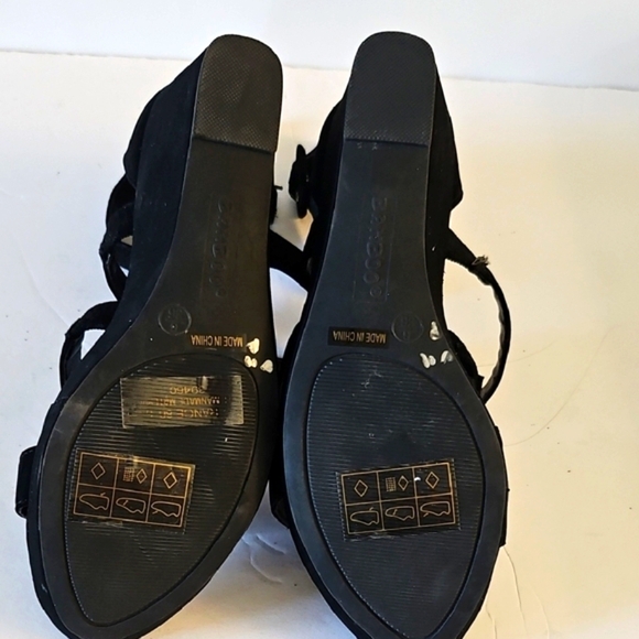 BAMBOO Black Platform Strappy Heels - Picture 6 of 9